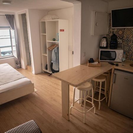 The Blue House - Bica Ropers Apartment Lisbon Bagian luar foto