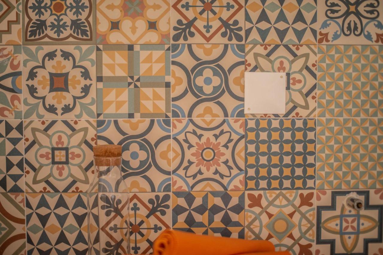 The Blue House - Bica Ropers Apartment Lisbon Bagian luar foto