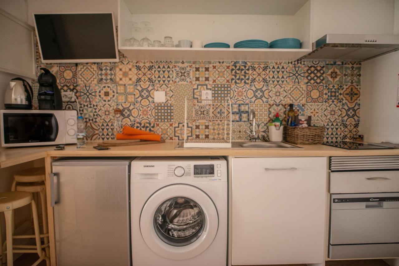 The Blue House - Bica Ropers Apartment Lisbon Bagian luar foto
